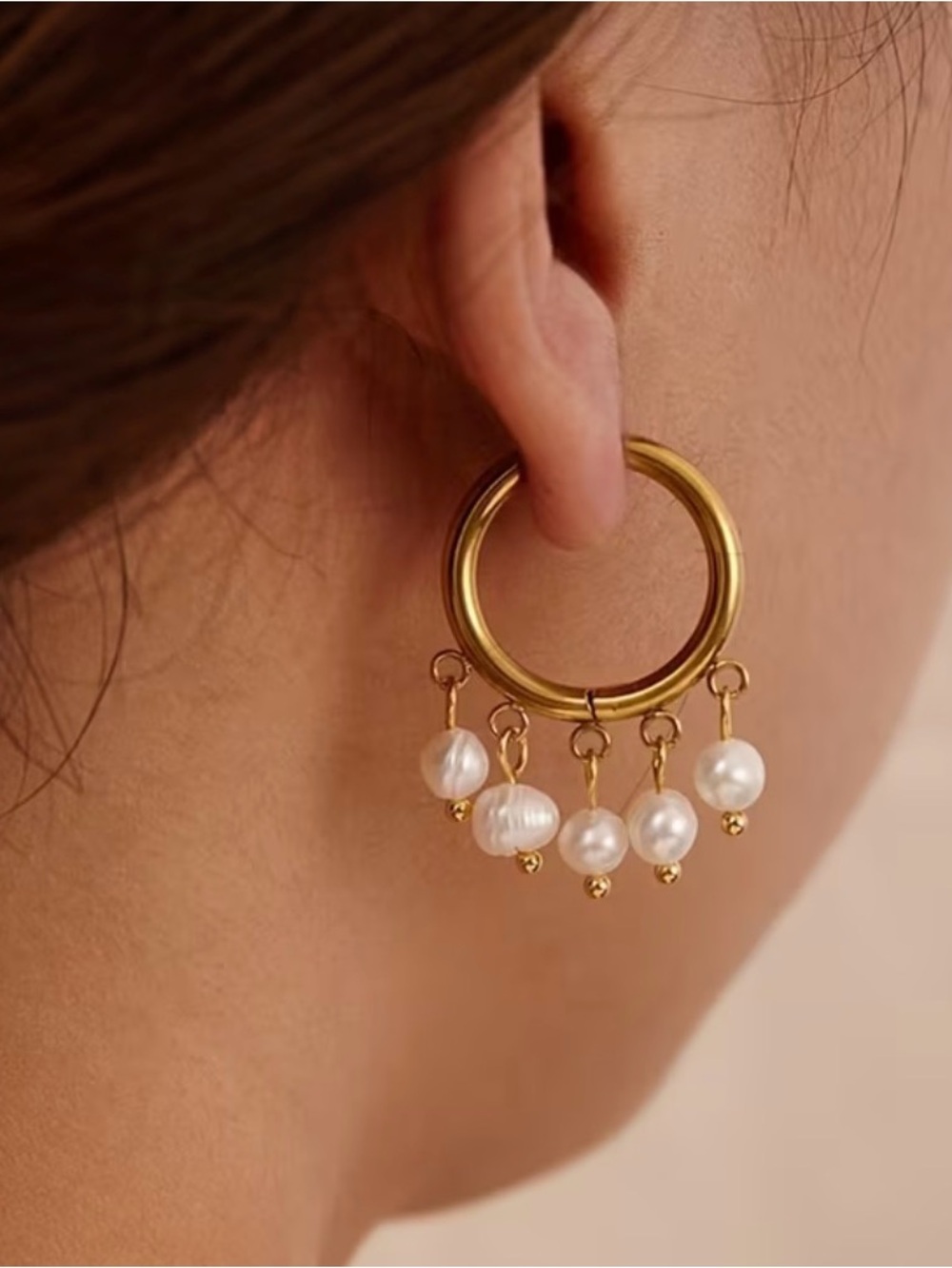 Pearl Drop Hoop Earrings | Boucles d’Oreilles Anneaux Perles